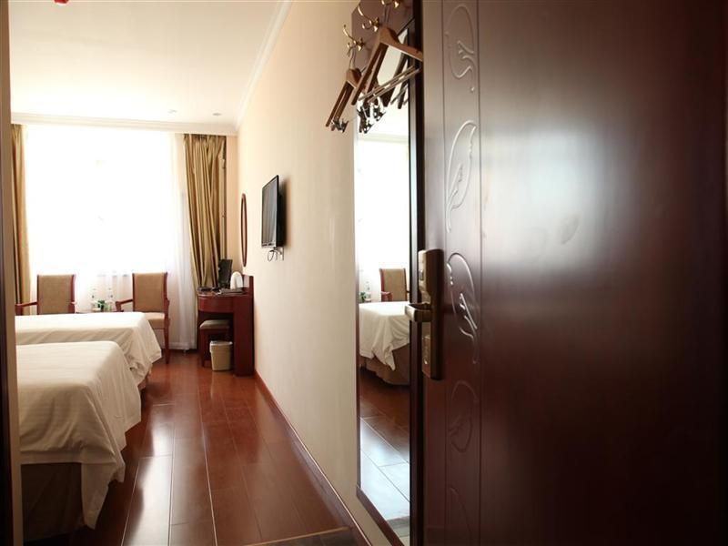 Greentree Inn Beijing Pinggu District Government Express Hotel Exterior photo